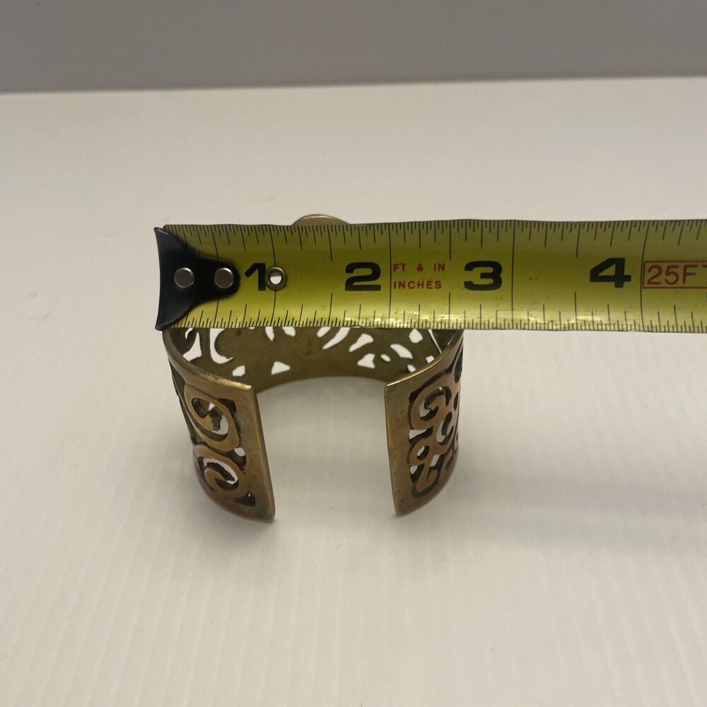 Vintage Artisan Modernist Wide Etruscan Egyptian Brass Cuff Bangle Bracelet - Picture 6 of 7